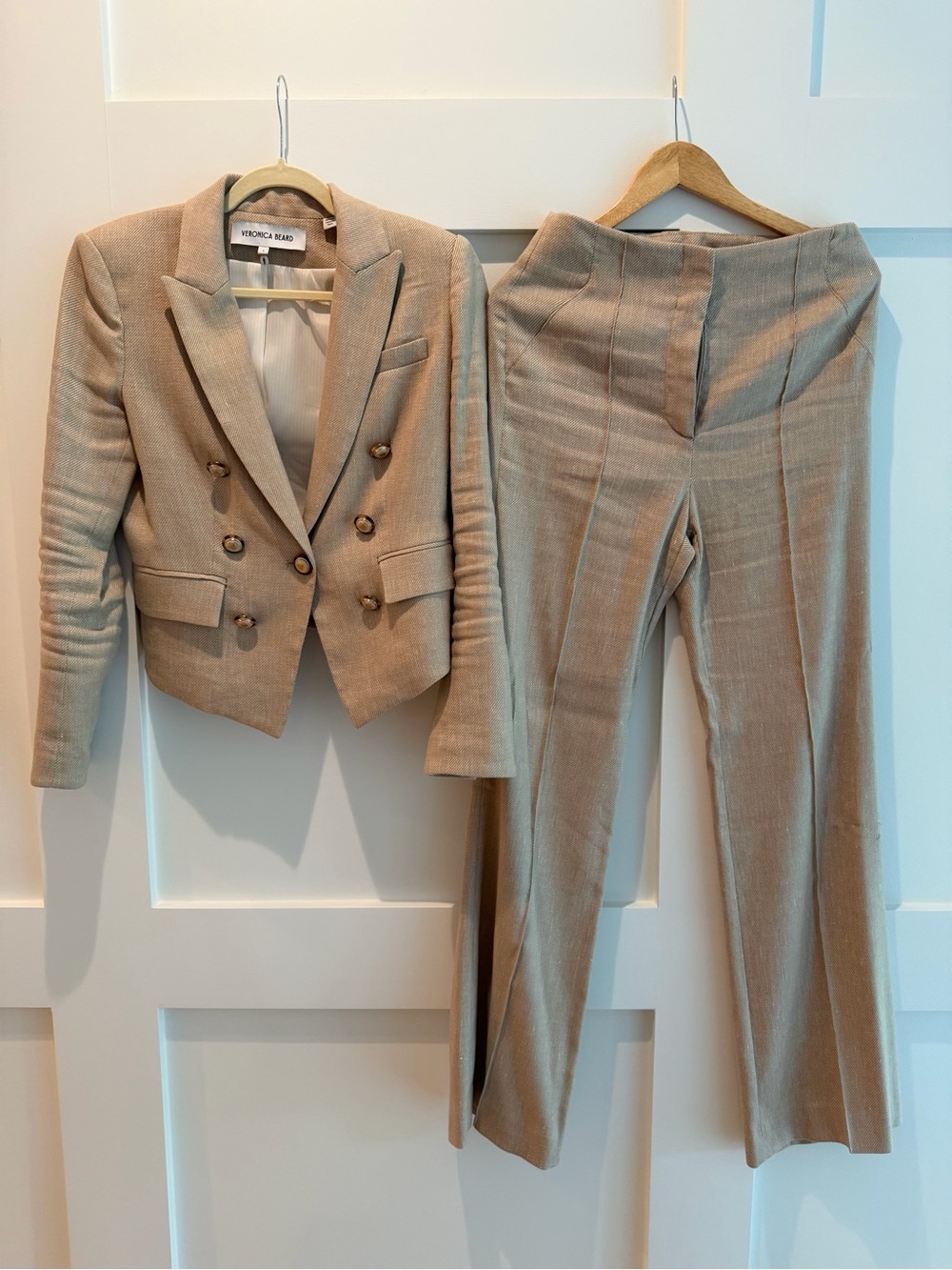 Veronica Beard Taupe Double-Breasted Blazer & Pants Set- size 6